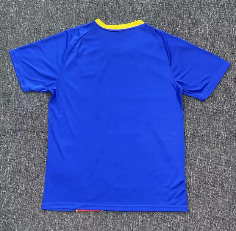 25 26 Richmond home soccer jersey