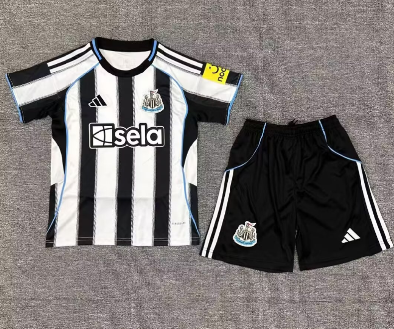 kids kit 25 26 newcastle united  home jersey