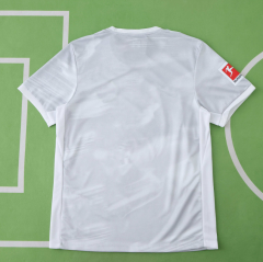 25 26 Wolfsburg away jersey