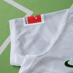 25 26 Wolfsburg away jersey