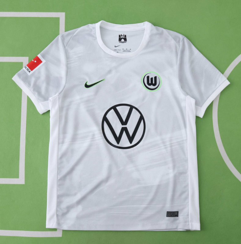 25 26 Wolfsburg away jersey