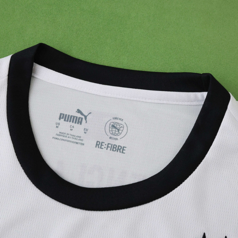 25 26 Monchengladbach home jersey