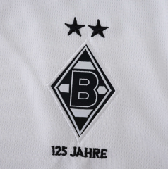 25 26 Monchengladbach home jersey