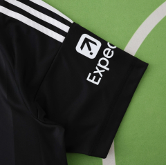 25 26 Liverpool black goalkeeper Fans version soccer jersey