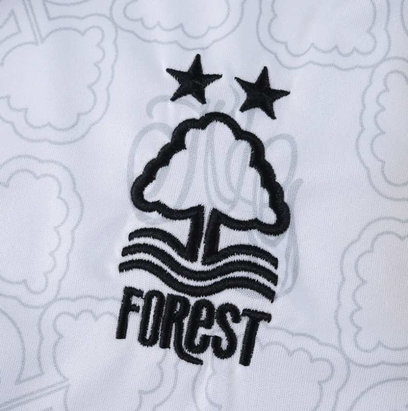 25 26 Nottingham Forest FC away jersey