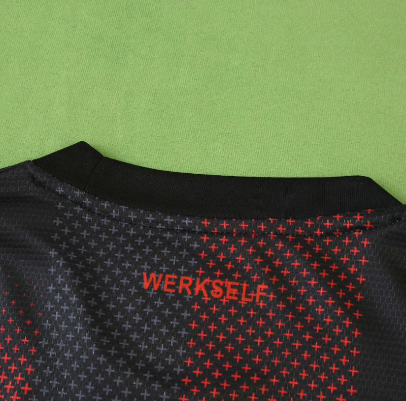 25 26 Bayer 04 Leverkusen home jersey