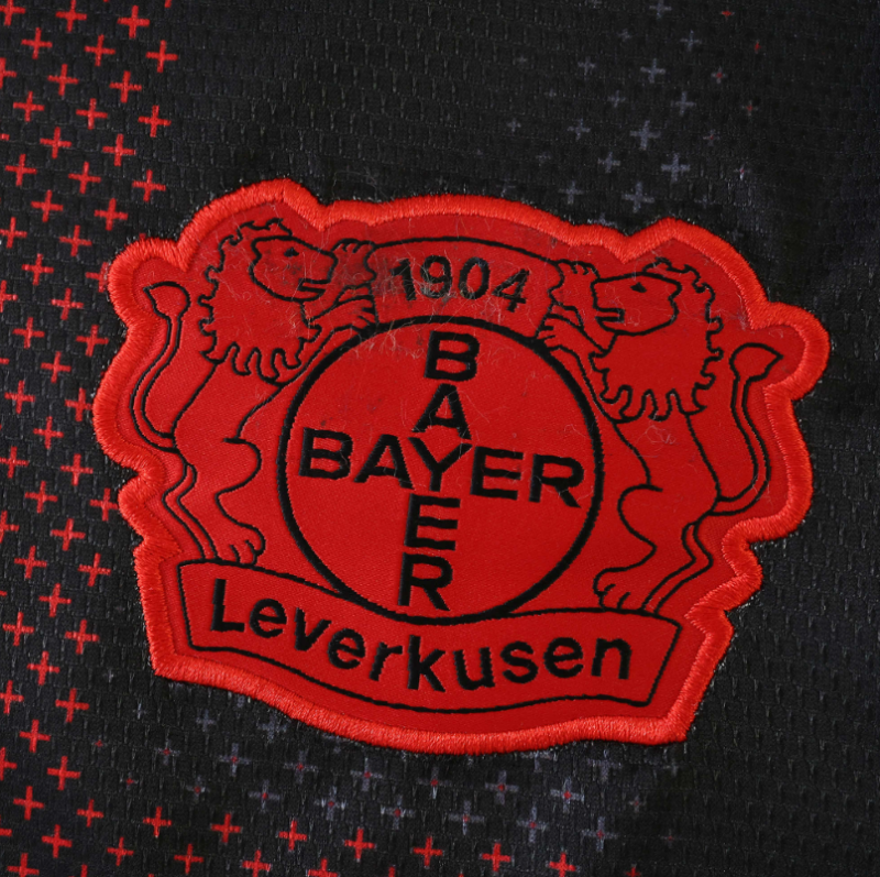 25 26 Bayer 04 Leverkusen home jersey