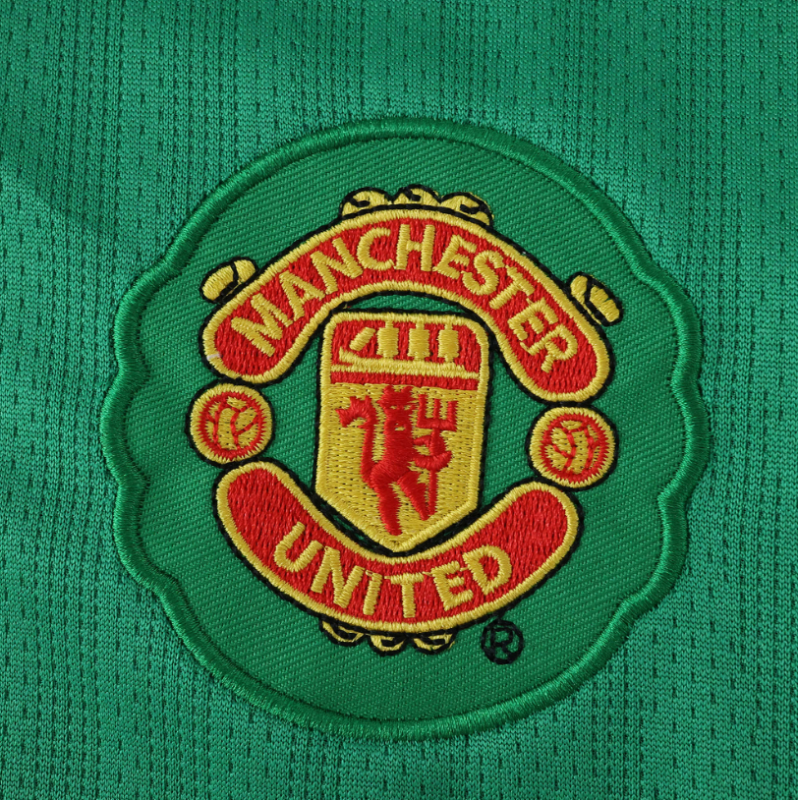 retro 2007 08  man utd long sleeve goalkeeper jersey