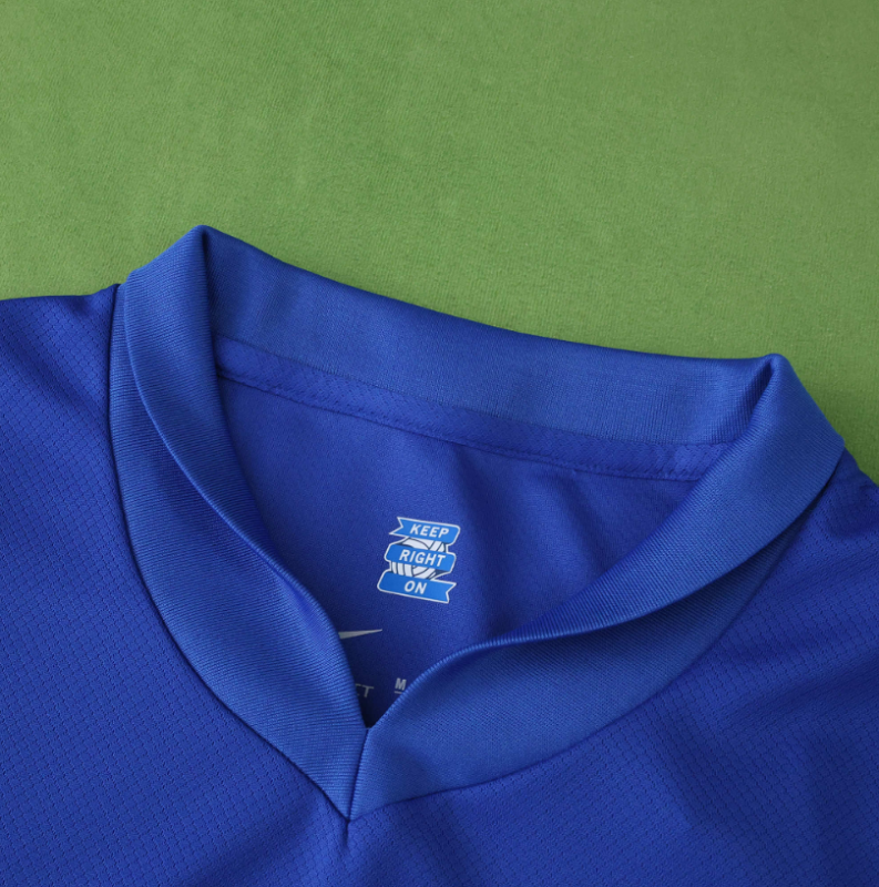 25 26 Birmingham city home jersey