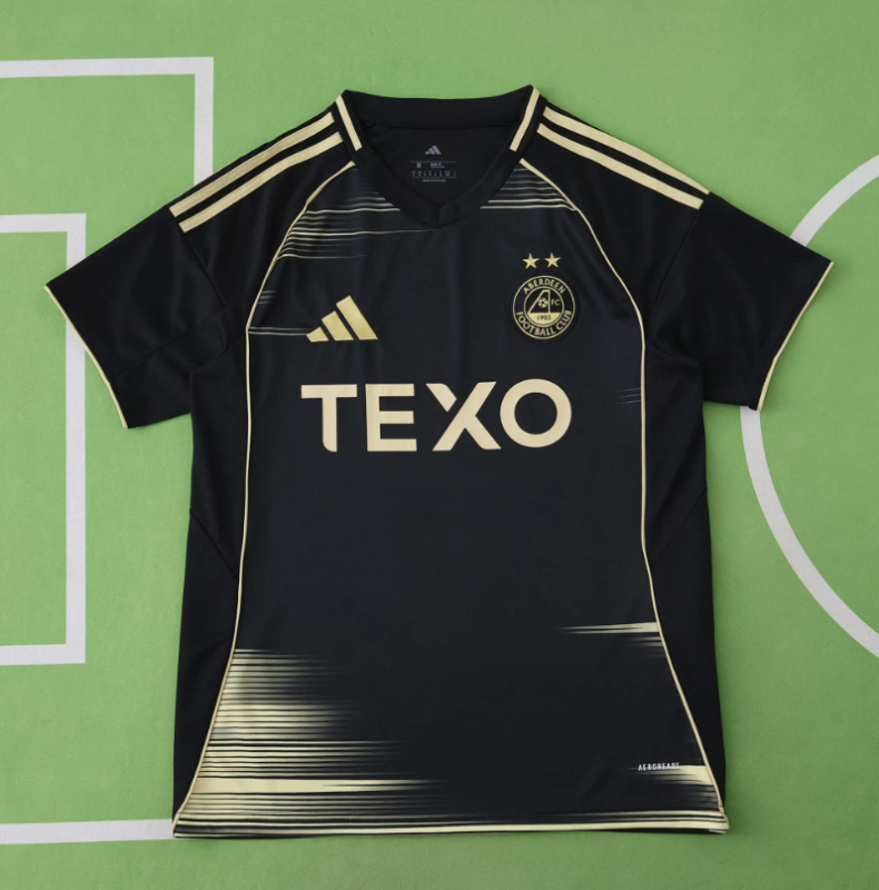 25 26 Aberdeen away jersey