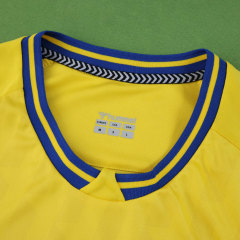 25 26 Las Palmas home jersey