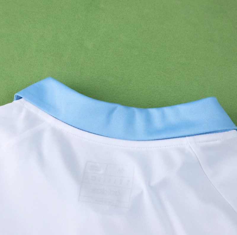 25 26 Real Zaragoza home jersey