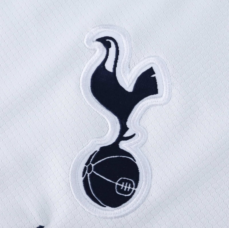 25 26 Tottenham home long sleeve jersey