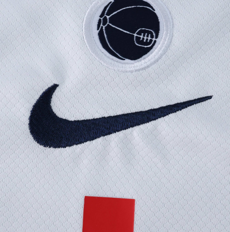 25 26 Tottenham home long sleeve jersey