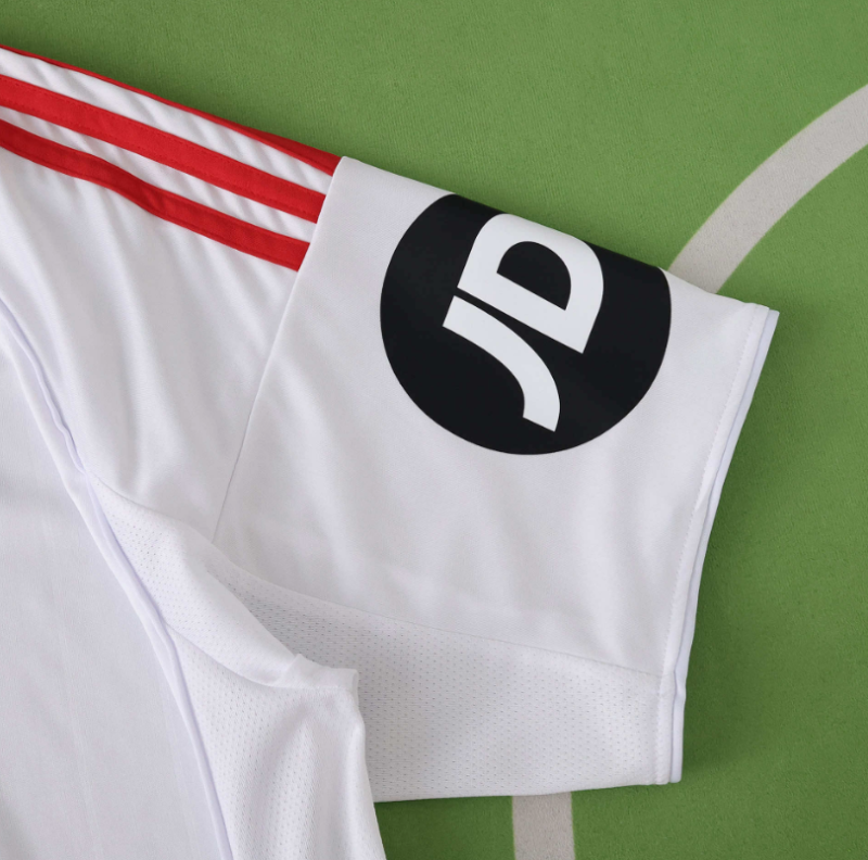 25 26 Sevilla home jersey