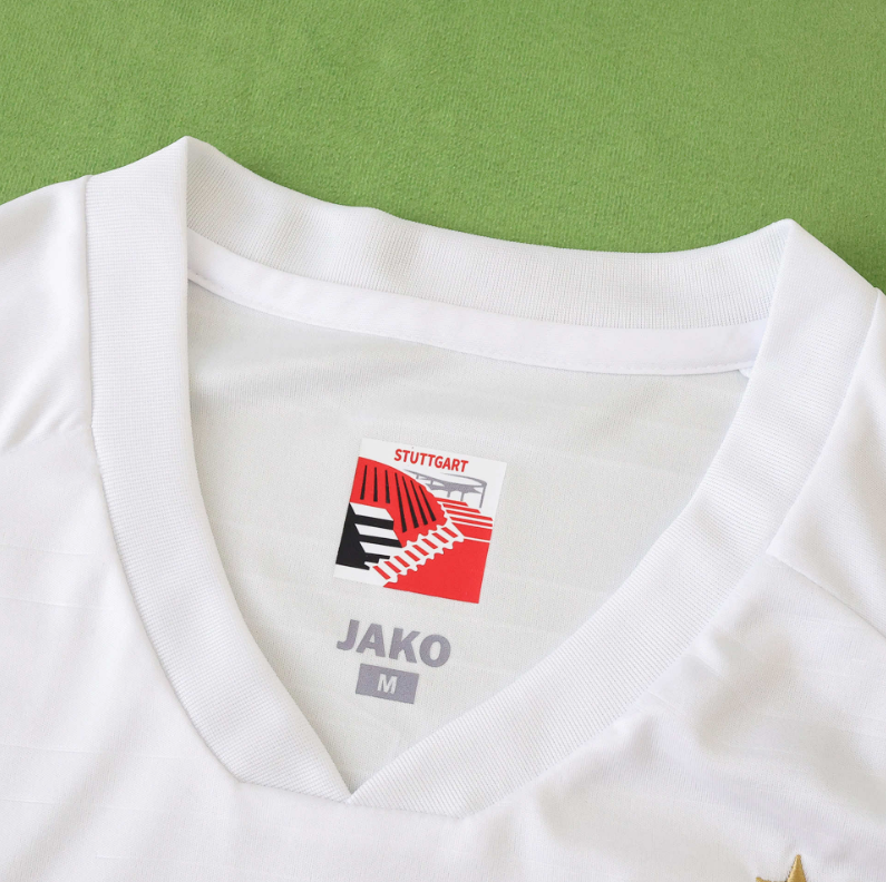 25 26 Stuttgart home jersey