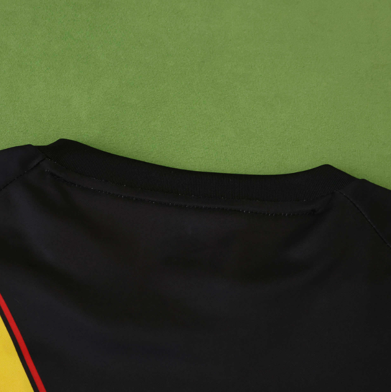 25 26  Rayo Vallecano third jersey