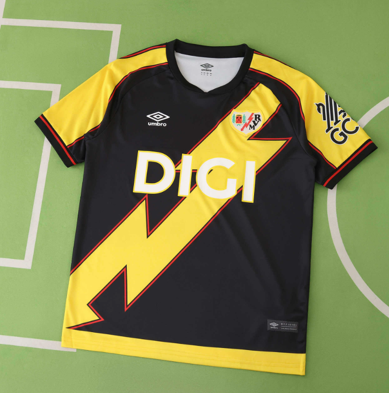 25 26  Rayo Vallecano third jersey