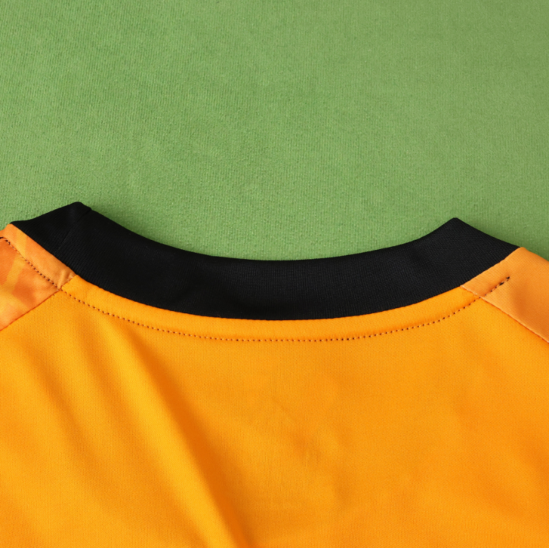 25 26 ROMA away jersey