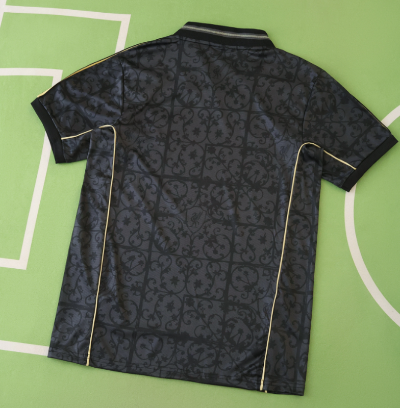 2526 season Liverpool F.C. Black Gold Edition Fan version