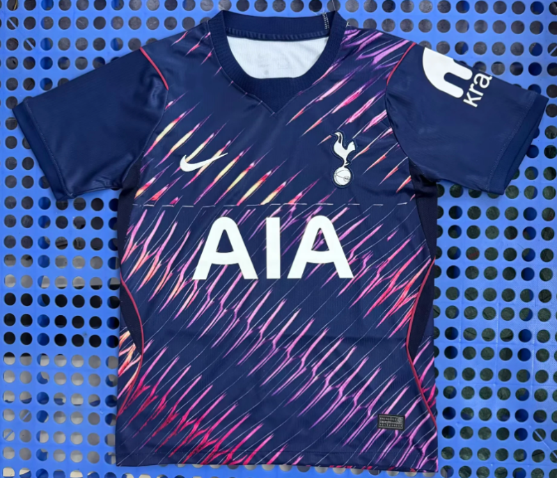 26 27 Tottenham away jersey