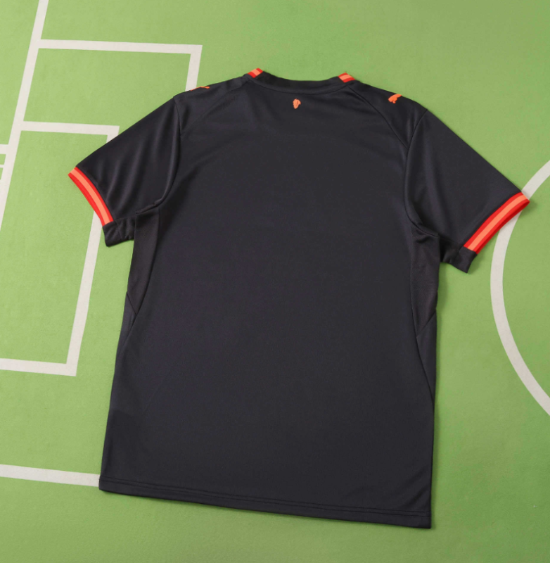 26 27 AC Milan away jersey