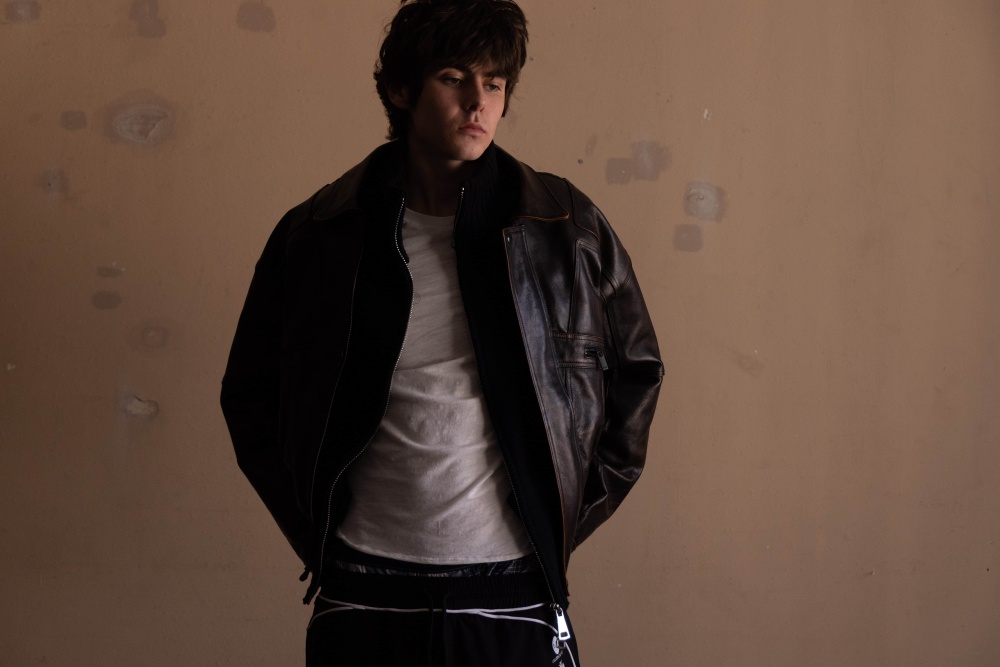 VINTAGE LEATHER BOMBER