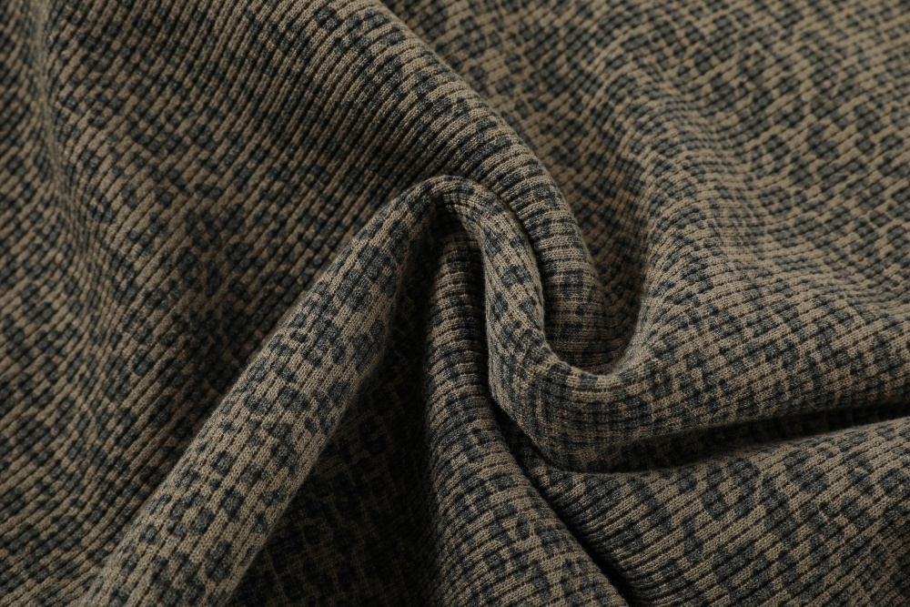 MEDAL LEOPARD DOUBLE LAYERED HOODIE