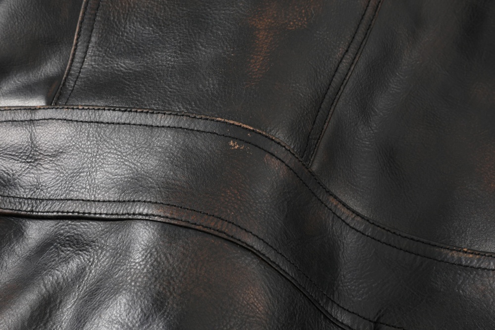 VINTAGE LEATHER BOMBER