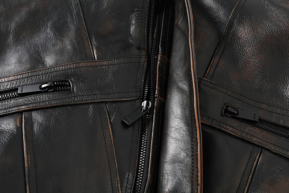 VINTAGE LEATHER BOMBER