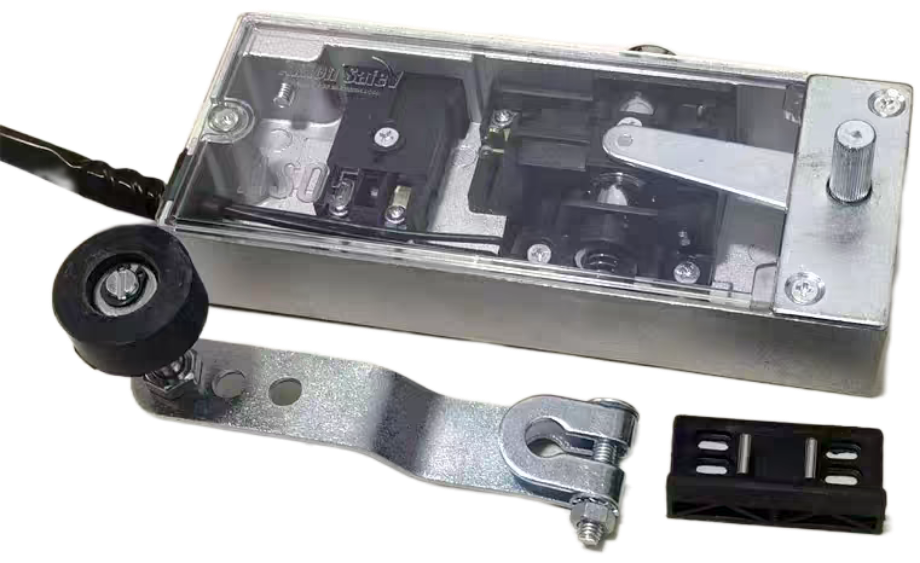 Villa elevator / home elevator manual door lock hydraulic elevator mechanical door lock manual door lock door closer
