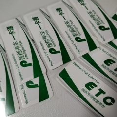 Customized Passive Long Range UHF RFID Waterproof Windshield Tag For Car Parking Management