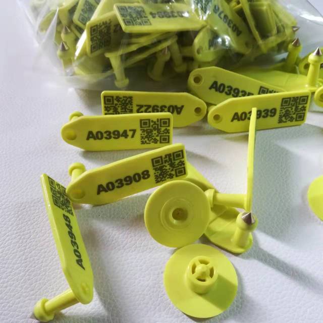 UHF RFID Sheep Ear Tag for Revolutionizing Livestock Management with Advanced RFID Tracking Technology