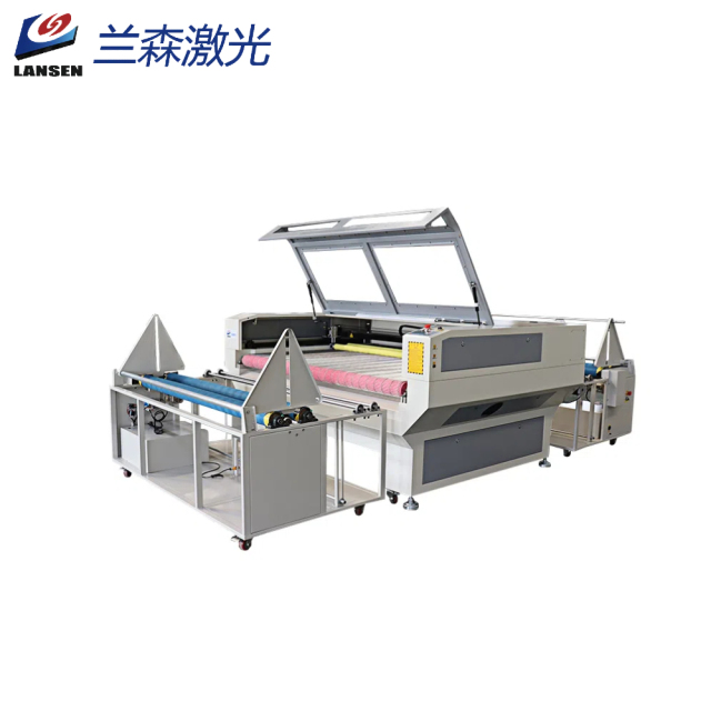 LP-C1610AF Automatic feeding and receiving Co2 laser cutting machine