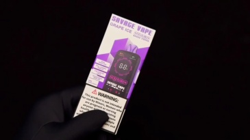 SAVAGE STARS 20000 Puffs | EU Warehouse Shipping | 3-7 Days Delivery | Dual Mesh Coil | Full Screen Display | Fast Chargiing