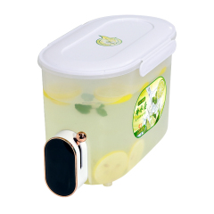 Huamili Factory Refrigerator Ice Water Beverage Dispenser Cold Water Kettle With Faucet Large Capacity Plastic Beverage Pot
