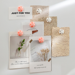 Huamili Strong Magnetic Backing Cute Mini Size Silicone Fridge Magnet with Eco-friendly Material