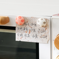 Huamili Strong Magnetic Backing Cute Mini Size Silicone Fridge Magnet with Eco-friendly Material