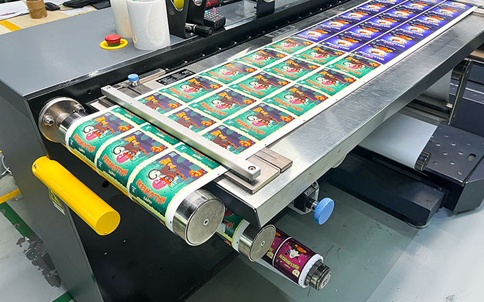 What Is the Difference Between a Vinyl Decal and a Sticker?