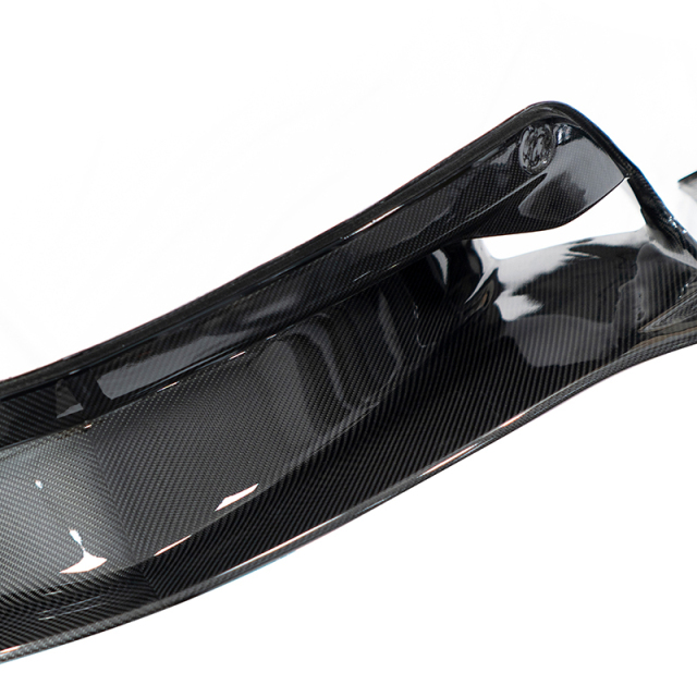 McLaren GT Front Splitter