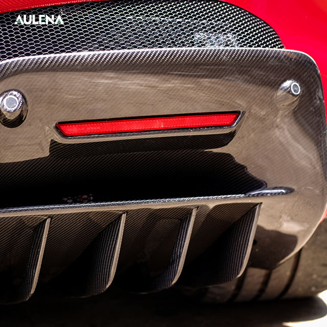 Ferrari SF90 OEM Style dry carbon performance body kit