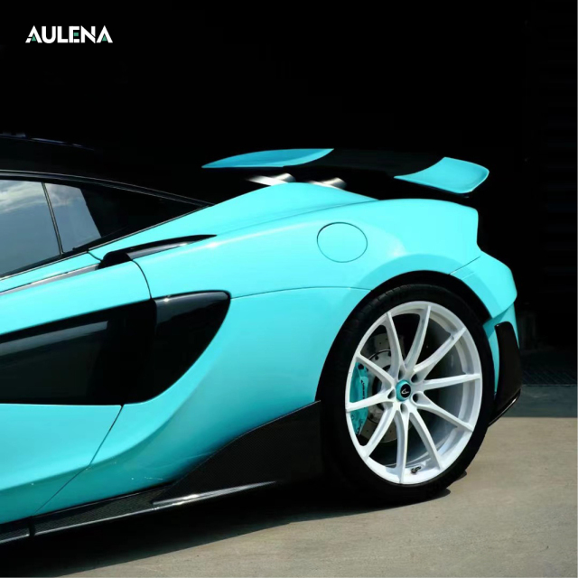 McLaren 540/570/600LT upgrade 600LT Style dry carbon performance body kit