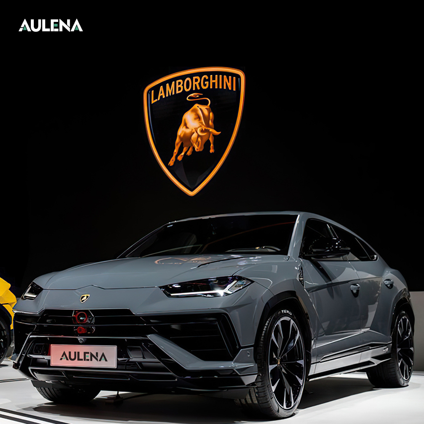 Lamborghini URUS OEM Style dry carbon performance body kit