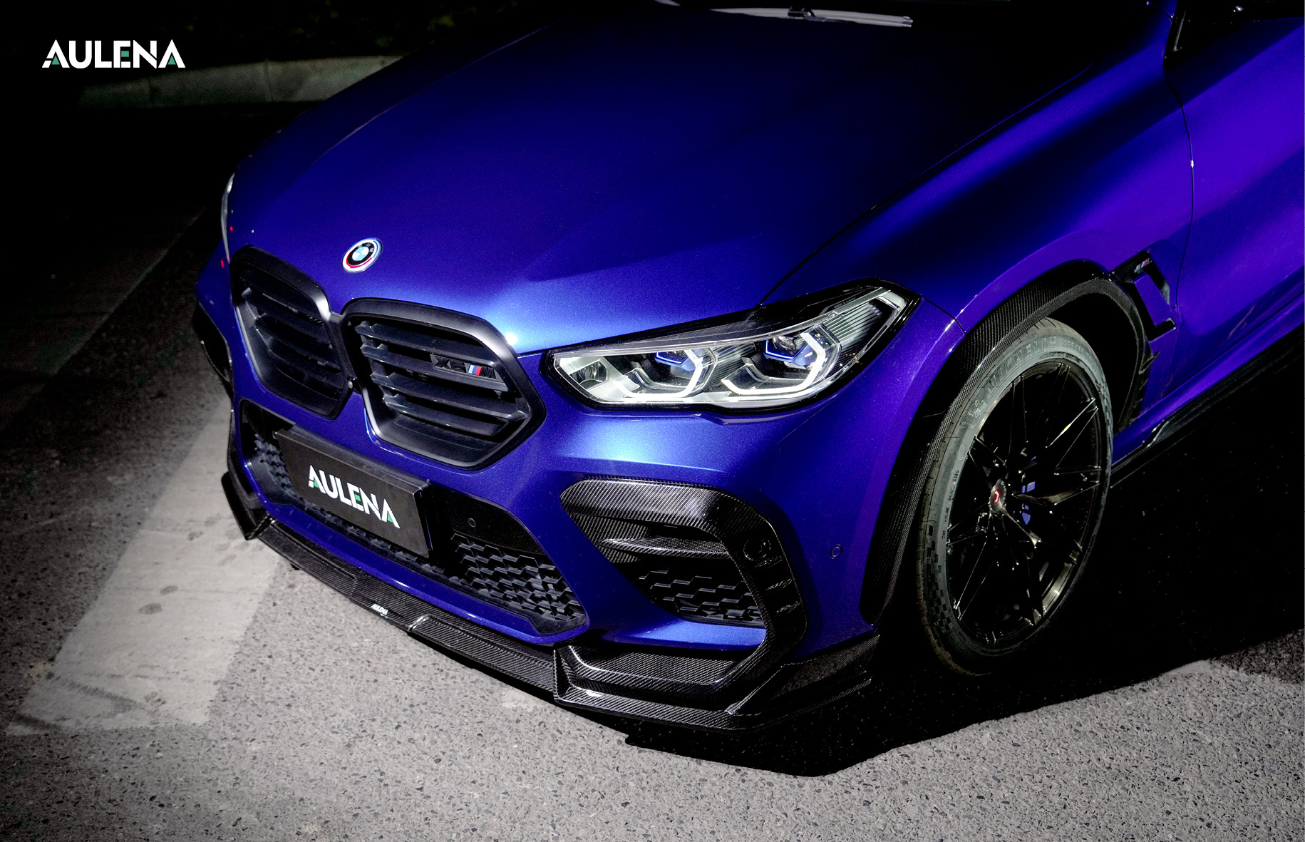 BMW X6M dry carbon Body Kit