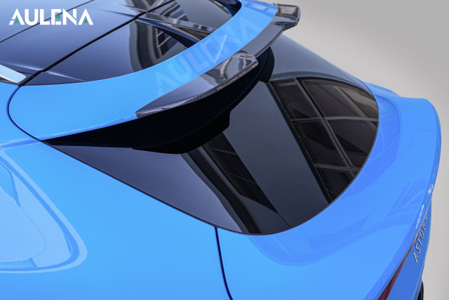 Aston Martin DBX Upgrade 707 Aulena Design dry carbon performance body kit