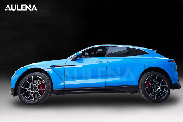 Aston Martin DBX Upgrade 707 Aulena Design dry carbon performance body kit
