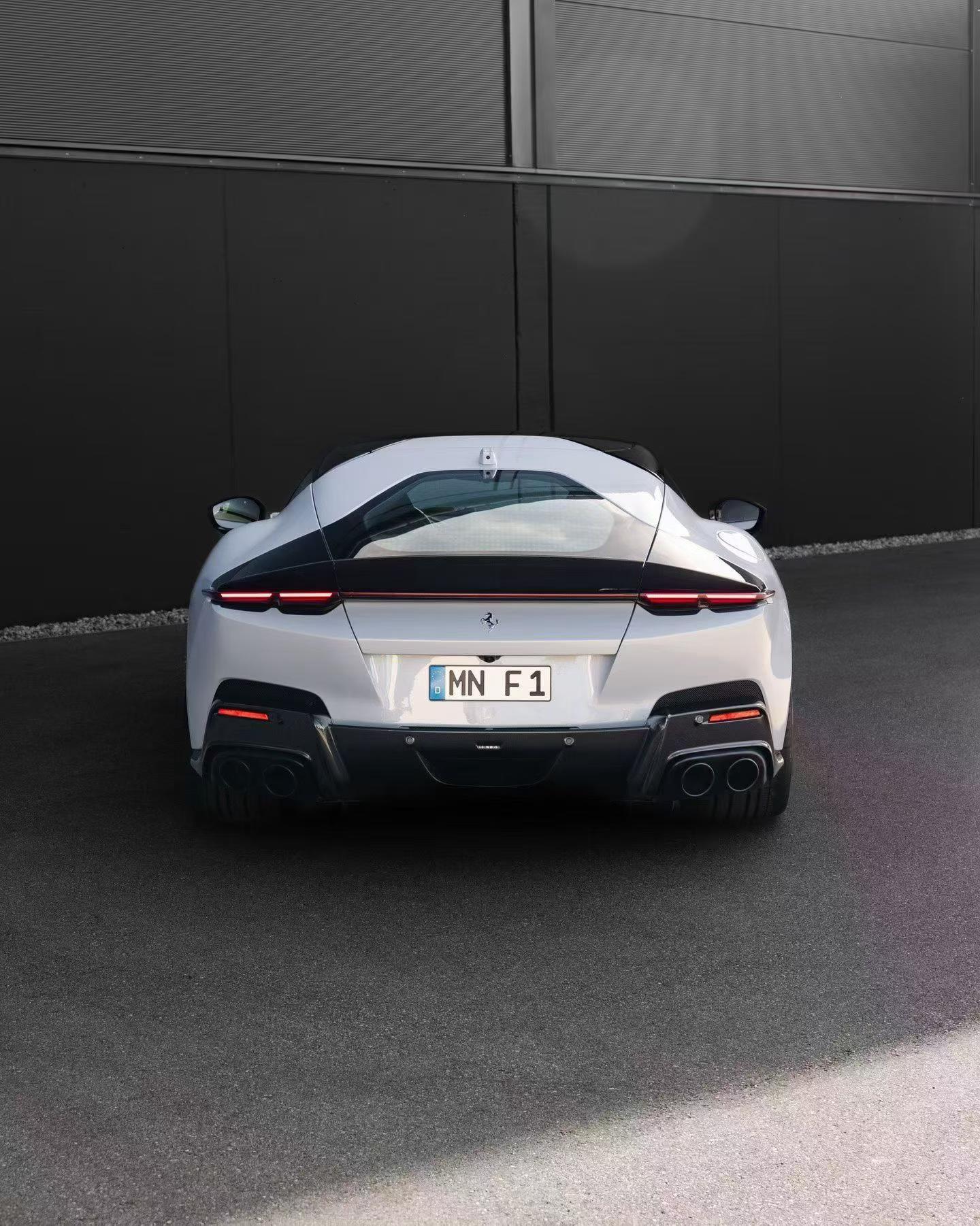 Ferrari 12Cilindri carbon fiber rear diffuser and spoiler