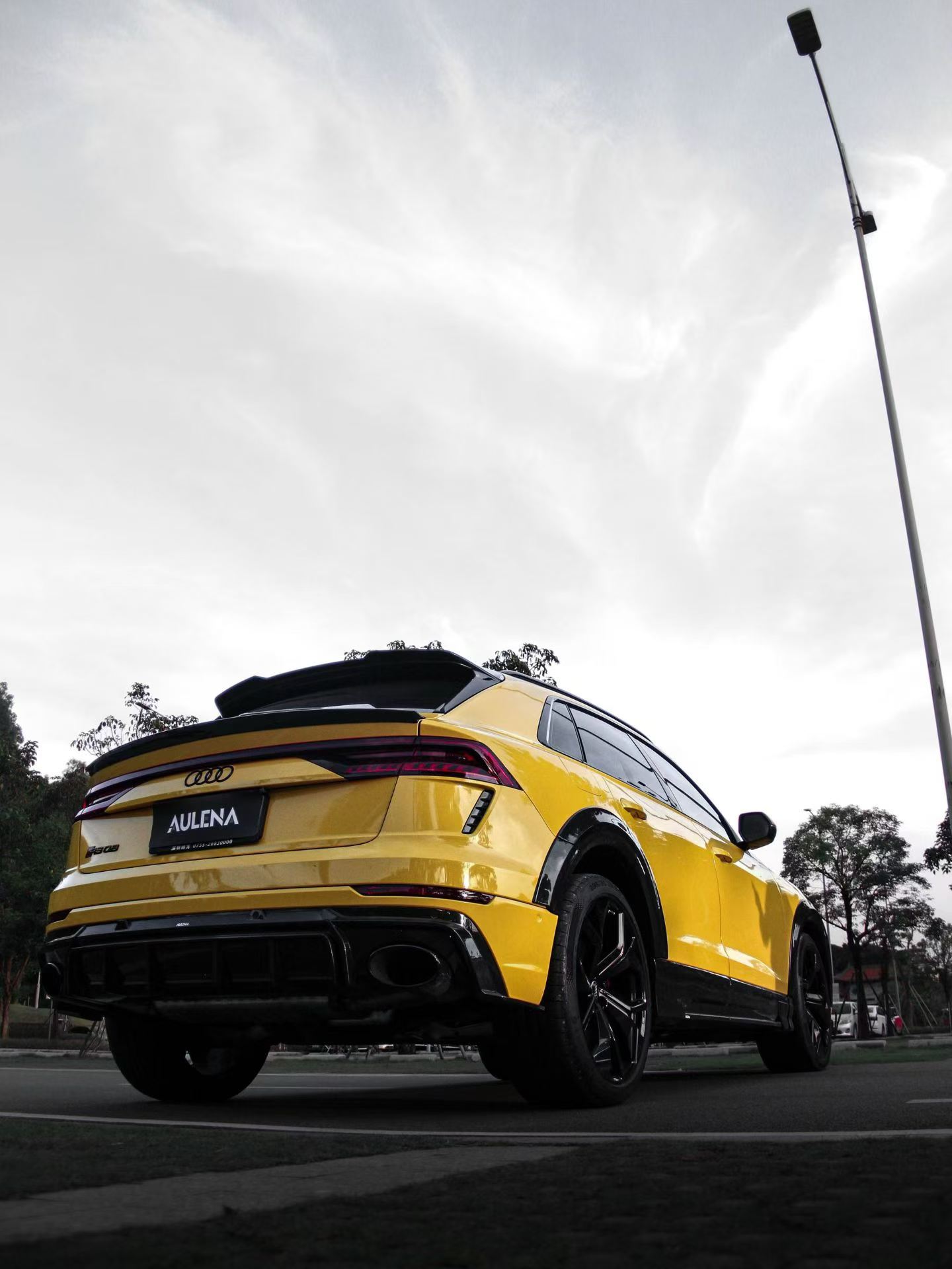 Audi RSQ8 Aulena Design dry carbon rear diffuser