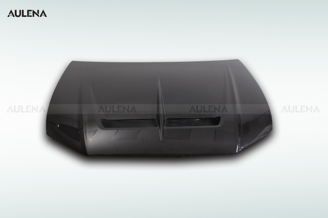 Audi RSQ8 Aulena Design dry carbon performance Hood