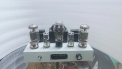 Amp with Tube